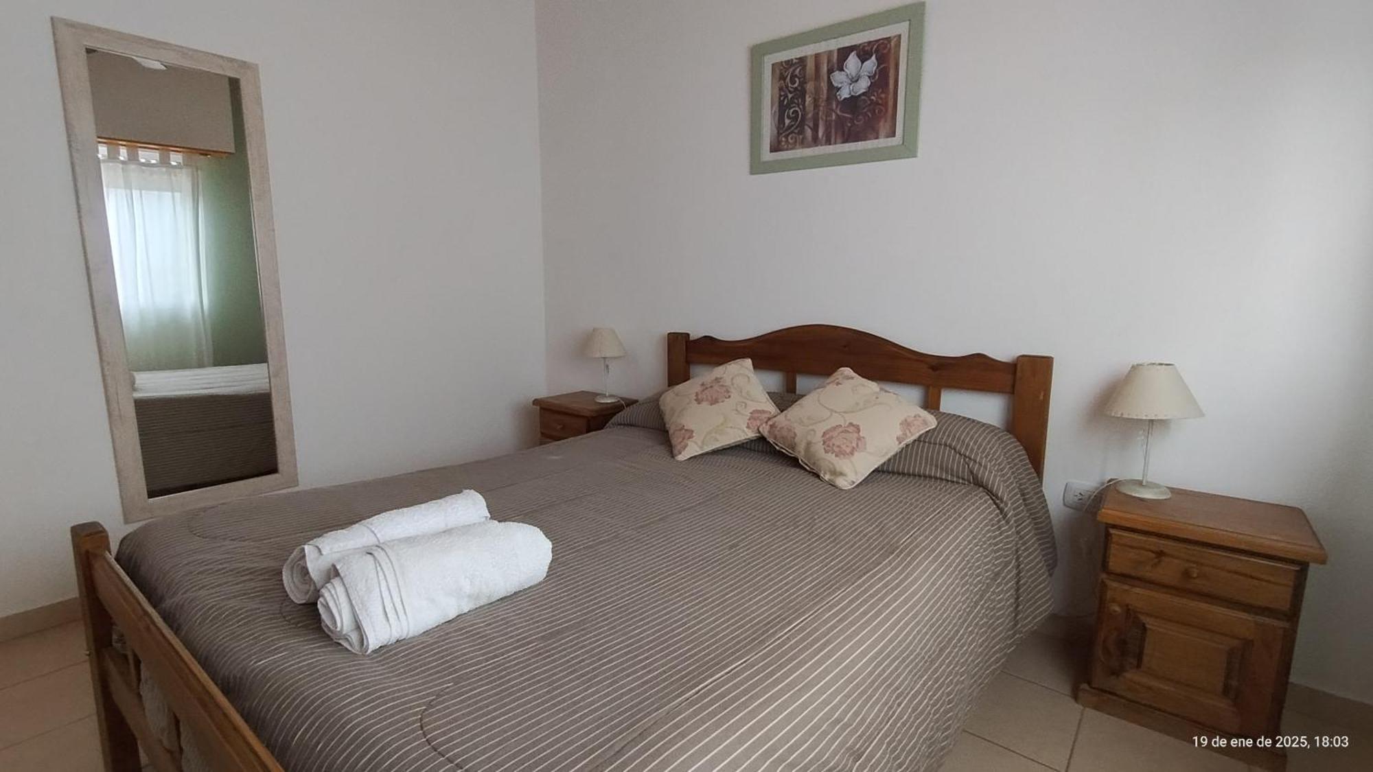 Punto Sur Departamentos Apartment Тандил Екстериор снимка